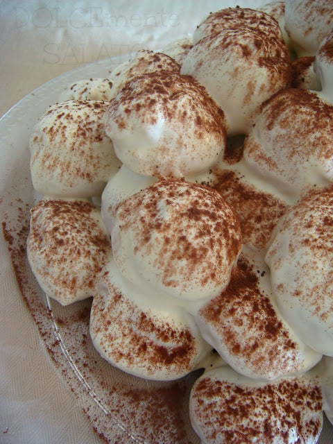 Profiterol alla Tiramisù (1,25 kg / 24 pcs)